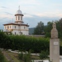 Biserica Manastirea